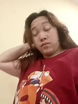 miumiu 00 online show from December 2025 10:47:01 PM