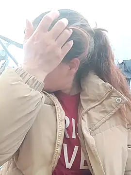 miumiu 00 online show from February 2026 07:53:01 AM