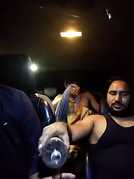 VijayLover69 online show from November 2025 04:28:01 PM