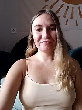 KisaVixen online show from October 2025 09:22:02 AM