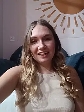 KisaVixen online show from September 2025 06:51:01 PM