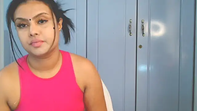 Indian GlowingMiax online show from October 2025 05:38:02 AM