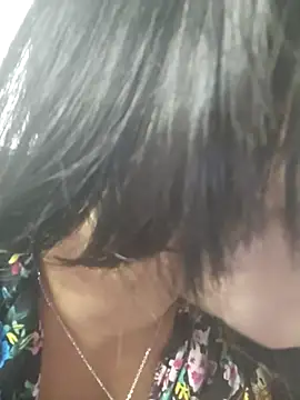 Indian GlowingMiax online show from October 2025 07:38:01 AM