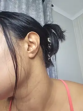 Indian GlowingMiax online show from November 2025 05:35:02 AM