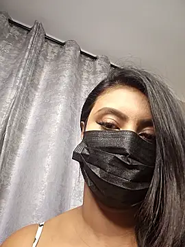 Snapshot of Indian_GlowingMiax chatting on April 2026 07:01:01 AM Indian GlowingMiax online show from April 2026 07:01:01 AM