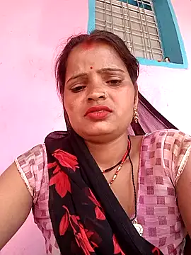 Rubi12A online show from March 2026 04:46:02 AM