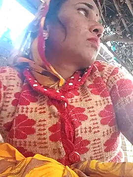 Rubi12A online show from December 2025 02:44:01 AM