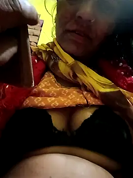 Rubi12A online show from December 2025 12:04:01 AM