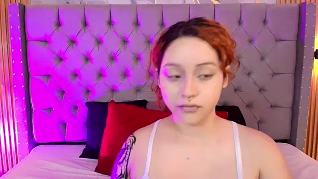 Suxan White  online show from March 2026 01:11:01 PM