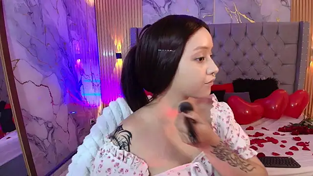 Suxan White  online show from February 2026 12:38:02 PM