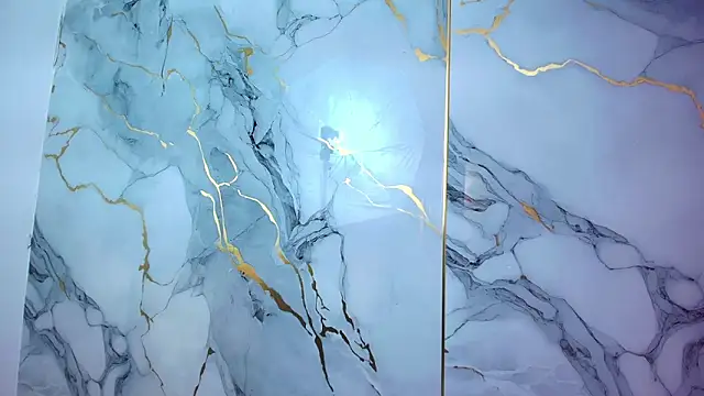 Suxan White  online show from March 2026 11:18:02 AM