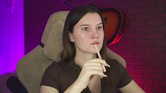 AgataWillis online show from November 2025 04:37:02 AM