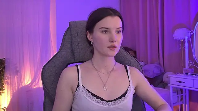 Snapshot of AgataWillis chatting on February 2026 01:11:01 PM AgataWillis online show from February 2026 01:11:01 PM