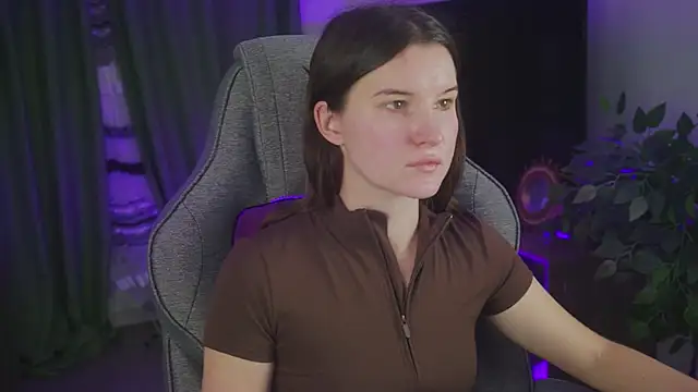 AgataWillis online show from October 2025 03:28:01 AM