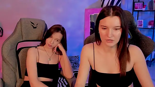 Snapshot of AgataWillis chatting on January 2026 06:08:02 AM AgataWillis online show from January 2026 06:08:02 AM