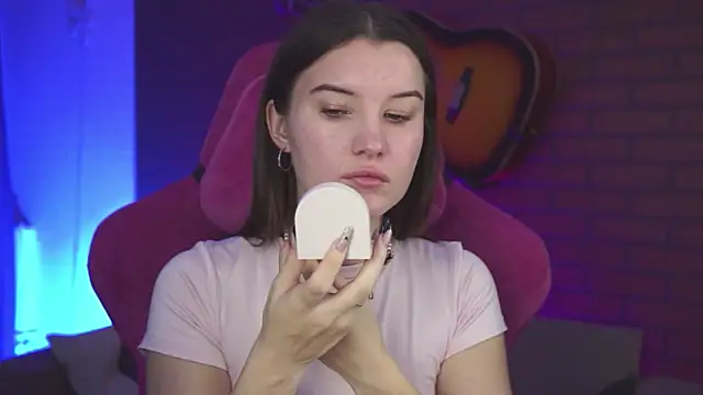 AgataWillis online show from November 2025 02:37:02 AM