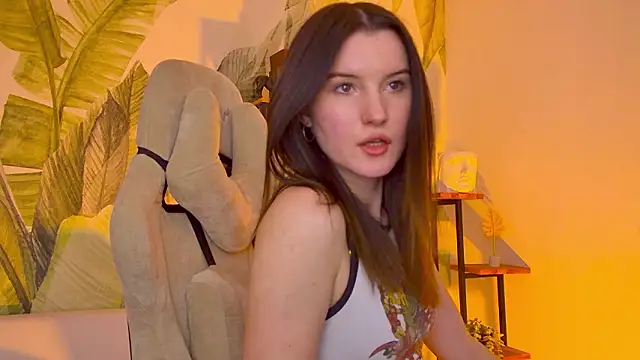 Snapshot of AgataWillis chatting on February 2026 01:41:02 PM AgataWillis online show from February 2026 01:41:02 PM