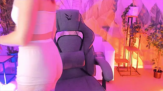 AgataWillis online show from November 2025 11:21:02 AM