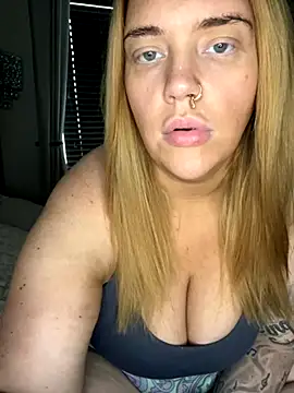 Snapshot of MysteriousMylaX chatting on November 2025 03:26:01 PM MysteriousMylaX online show from November 2025 03:26:01 PM