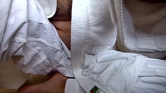 secretbearjp online show from November 2025 11:08:02 PM