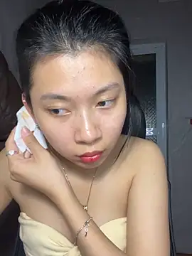 Snapshot of Phthao chatting on November 2025 02:27:01 PM Phthao online show from November 2025 02:27:01 PM