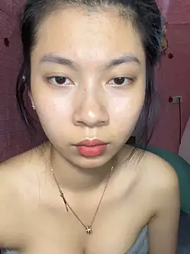 Snapshot of Phthao chatting on September 2025 03:17:01 PM Phthao online show from September 2025 03:17:01 PM