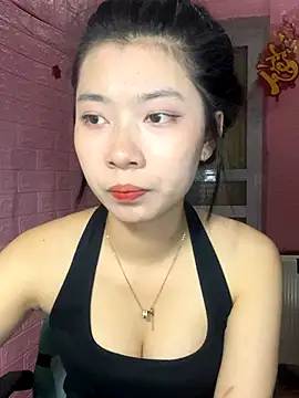 Snapshot of Phthao chatting on September 2025 03:40:02 PM Phthao online show from September 2025 03:40:02 PM