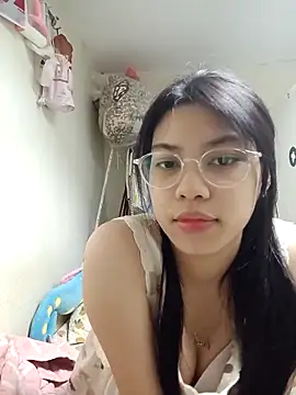 Snapshot of Katanh chatting on October 2025 12:50:01 PM Katanh online show from October 2025 12:50:01 PM