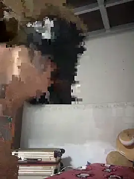 linh21107 online show from November 2025 01:48:01 PM