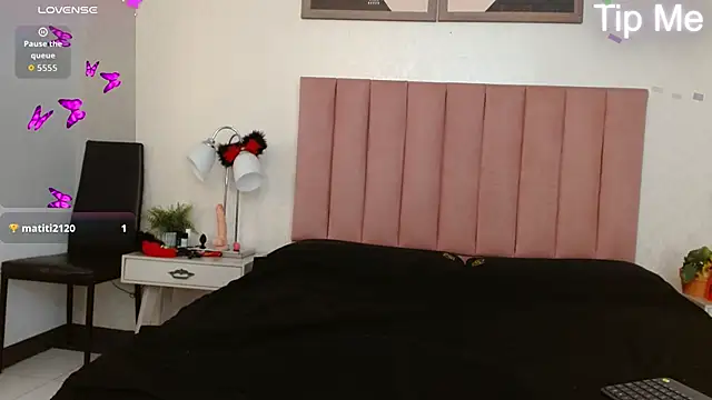 Lolagolden1 online show from October 2025 11:23:01 AM