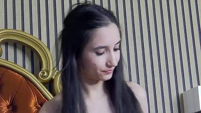 CarolinaBlair online show from April 2026 07:28:02 PM