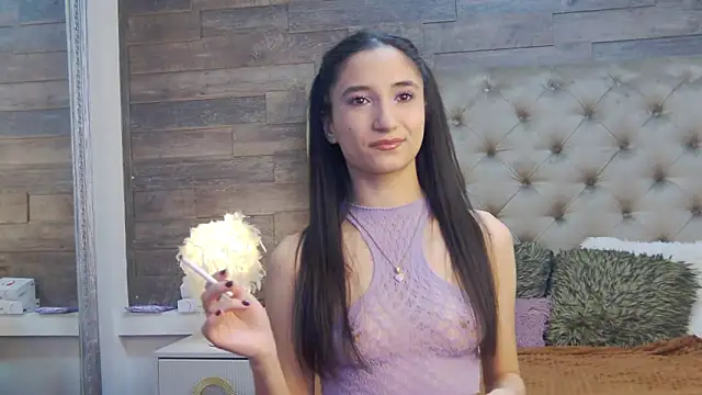 Snapshot of CarolinaBlair chatting on November 2025 07:25:01 PM CarolinaBlair online show from November 2025 07:25:01 PM