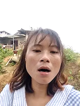 linda bae00 online show from October 2025 02:45:01 AM