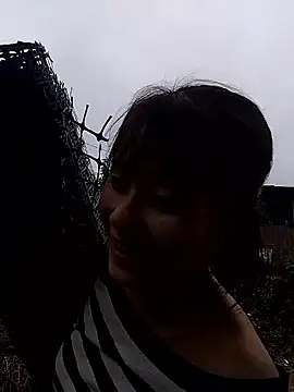 linda bae00 online show from October 2025 01:35:02 AM