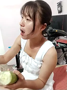 linda bae00 online show from October 2025 07:38:01 AM