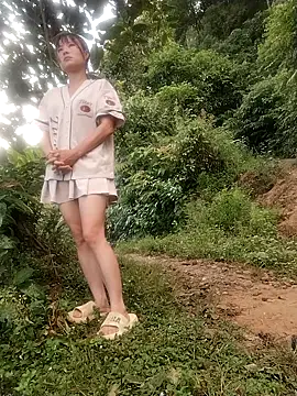 linda bae00 online show from September 2025 11:52:02 PM