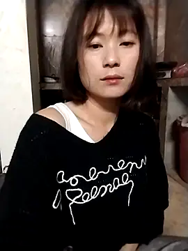 linda bae00 online show from December 2025 12:32:01 AM