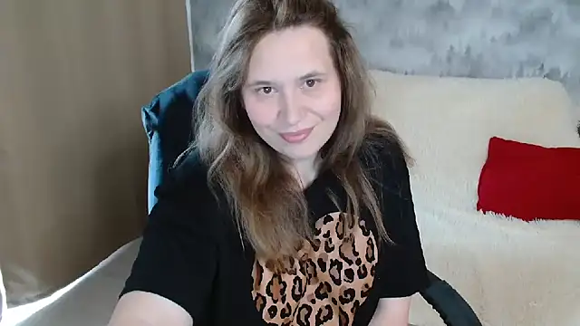 Snapshot of AdelinaLawson chatting on June 2026 05:45:02 AM AdelinaLawson online show from June 2026 05:45:02 AM