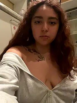 Snapshot of Hikari_babe chatting on September 2025 07:14:02 PM Hikari babe online show from September 2025 07:14:02 PM