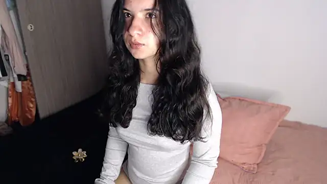   abrill   online show from November 2025 04:28:02 AM