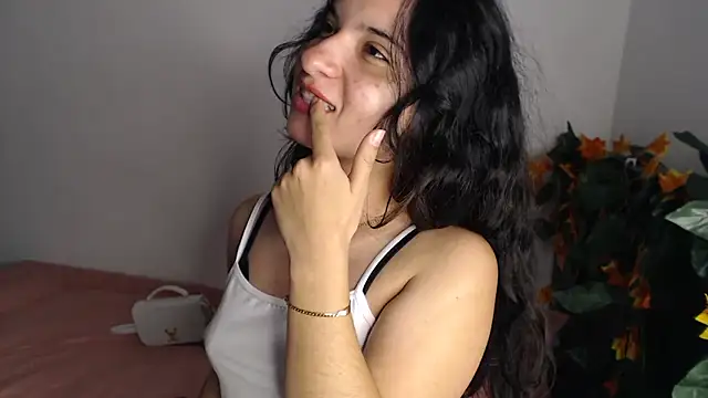   abrill   online show from November 2025 03:28:02 AM