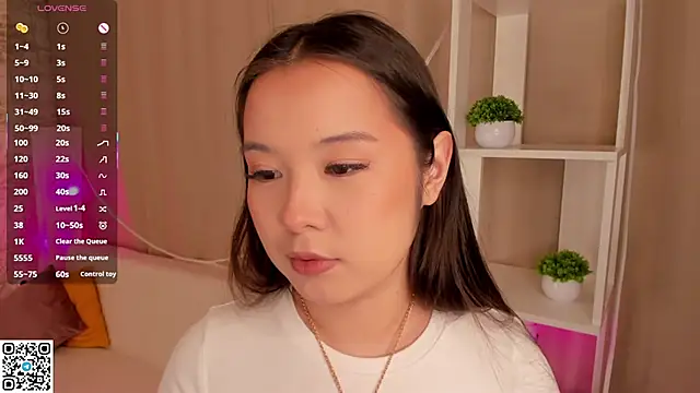 Snapshot of AlberthaEscue chatting on December 2025 04:17:01 AM AlberthaEscue online show from December 2025 04:17:01 AM