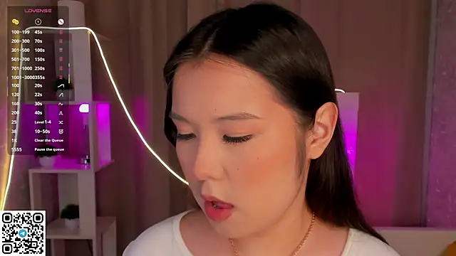 Snapshot of AlberthaEscue chatting on November 2025 04:23:01 AM AlberthaEscue online show from November 2025 04:23:01 AM