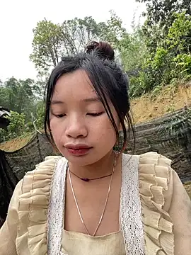 beobeo 2xx online show from April 2026 04:25:01 AM
