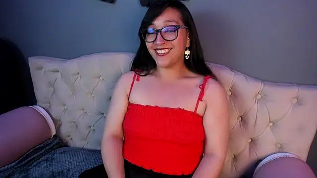 Skye bluee  online show from September 2025 03:23:01 AM