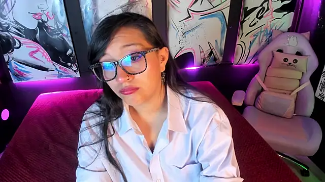 Skye bluee  online show from October 2025 03:29:02 AM