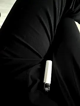 Snapshot of xxxfeo chatting on November 2025 03:56:02 PM xxxfeo online show from November 2025 03:56:02 PM