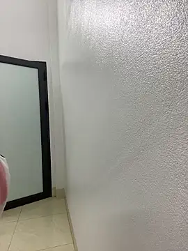 Dieknr online show from March 2026 01:40:01 AM