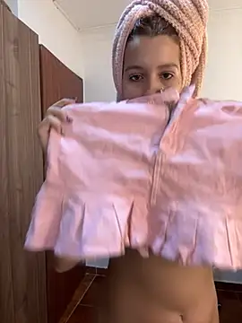 olivia jass online show from March 2026 12:39:01 AM