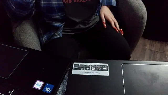 Snapshot of fetishslut4u chatting on October 2025 04:46:01 AM fetishslut4u online show from October 2025 04:46:01 AM